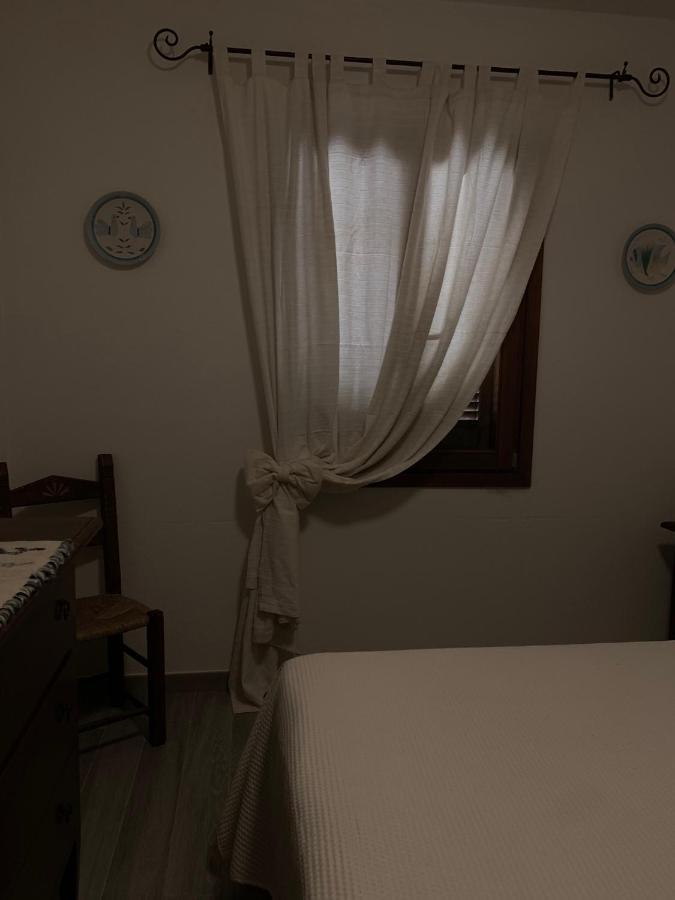 Brezza Di Mare Bed and Breakfast San Teodoro  Εξωτερικό φωτογραφία
