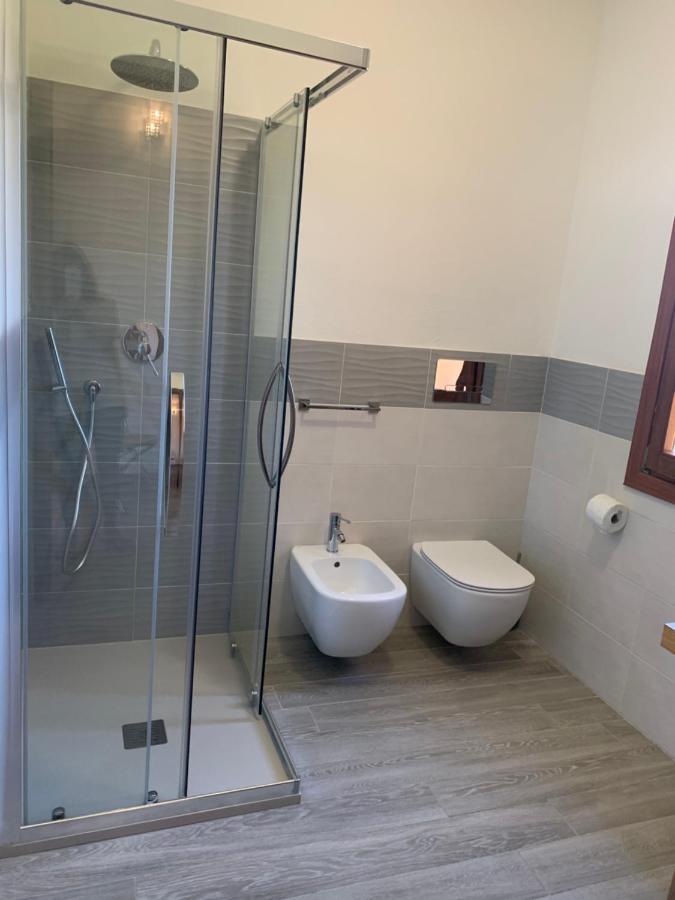 Brezza Di Mare Bed and Breakfast San Teodoro  Εξωτερικό φωτογραφία